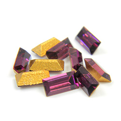 Preciosa Crystal Point Back Fancy Stone - Baguette 04x2MM AMETHYST