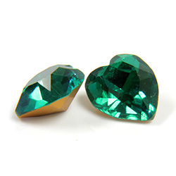 Preciosa Crystal Point Back Fancy Stone - Heart 08.8x8MM EMERALD