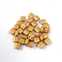 Preciosa Czech Glass 2-Hole Seed Bead - Karo 5x5MM 16783 RUST
