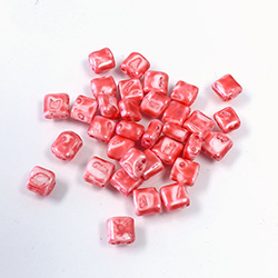 Preciosa Czech Glass 2-Hole Seed Bead - Karo 5x5MM 26298 AGATE RED

