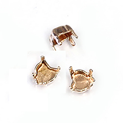 Brass Prong Setting - Closed Back - Heart - 05.5x5mm - RAW BRASS