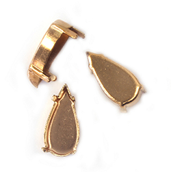 Brass Prong Setting - Closed Back - Drop - Teardrop 14x7mm - RAW BRASS