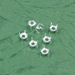 Metal tiffany mount settings 4 prongs - for 20ss flat back rhinestone chaton roses. Silver Finish