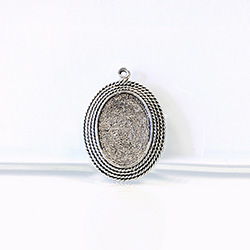 1928 Cast Metal Setting with approx 18x13MM Recess, closed back with Single Loop Oval ANTIQUE SILVER