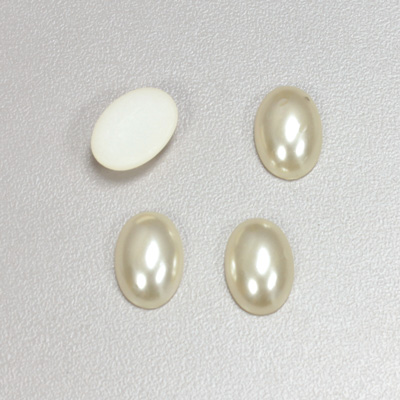 Plastic Medium Dome Pearl Cabochon - Oval 14x10MM CREME