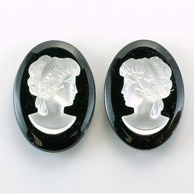 German Plastic Cameo - Woman Oval 25x18MM MATTE CRYSTAL ON JET