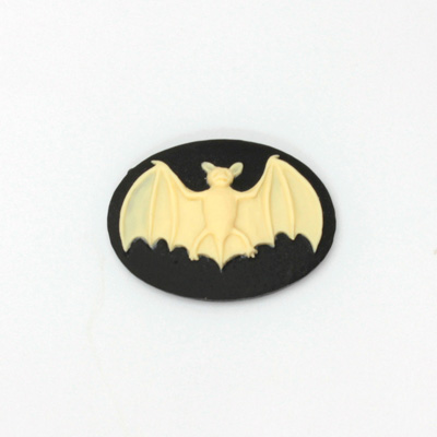 Plastic Cameo - Bat Oval 25x18MM IVORY on BLACK