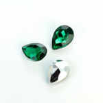 Plastic Point Back Foiled Stone - Pear 14x10MM EMERALD