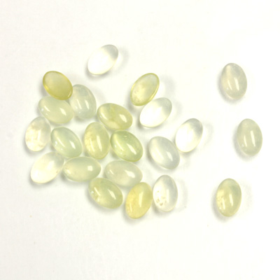 Gemstone Cabochon - Oval 06x4MM JADE LT GREEN