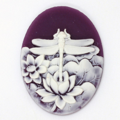 Plastic Cameo - Dragonfly Oval 40x30MM WHITE ON PURPLE