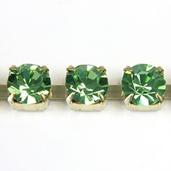 Preciosa Crystal Rhinestone Cup Chain - SS29 PERIDOT-RAW