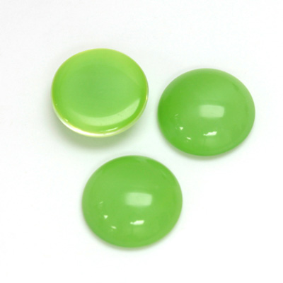 Glass Medium Dome Cabochon - Round 15MM MOONSTONE LT GREEN