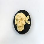 Plastic Cameo - Skull, Laughing Pirate Oval 25x18MM IVORY ON BLACK