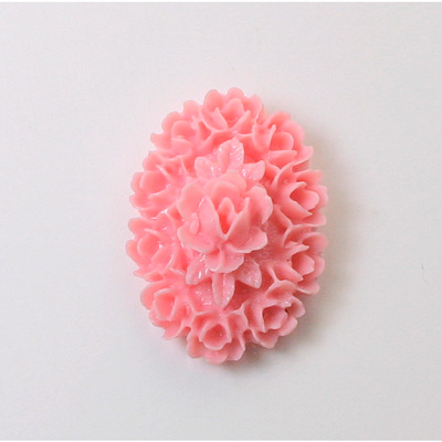 Plastic Carved Flower - Cluster Oval 25x18MM PINK