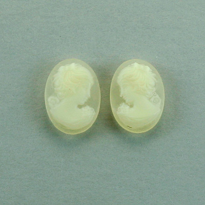 Plastic Cameo - Woman with Bow Oval 14x10MM IVORY ON MATTE Crystal