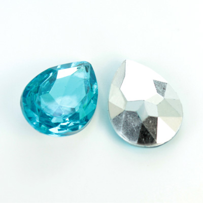 Plastic Point Back Foiled Stone - Pear 25x18MM AQUA