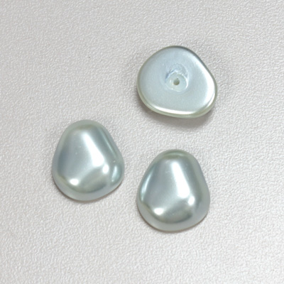 Glass Cabochon Baroque Top Pearl - Potato 16x14MM LT BLUE