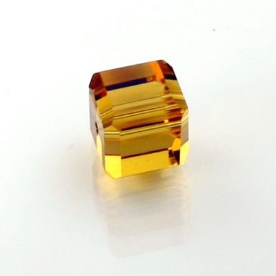 Chinese Cut Crystal Bead 18 Facet - Cube 04x4MM TOPAZ