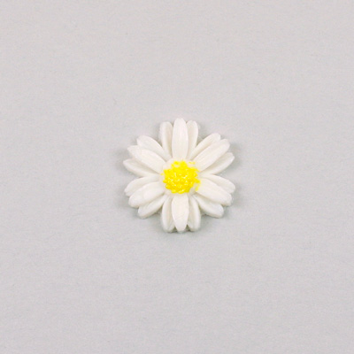 Plastic Carved No-Hole Flower - Daisy 19MM WHITE with YELLOW CENTER
