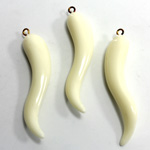 Plastic Pendant - Horn with Brass Loop 30x6MM IVORY