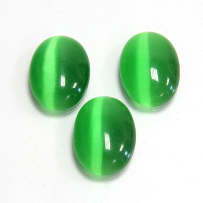 Fiber-Optic Flat Back Cabochon - Oval 18x13MM CAT'S EYE GREEN