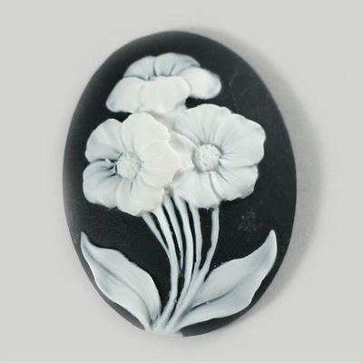 Plastic Cameo - Flowers, 3 Oval 40x30MM WHITE ON BLACK