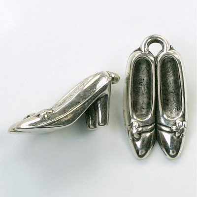 Metalized Plastic Pendant- Shoes 24x13MM ANT SILVER