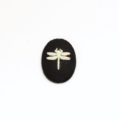 Plastic Cameo - Dragonfly Oval 18x13MM IVORY ON BLACK