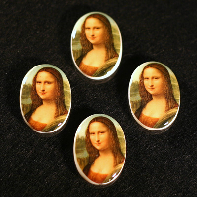 German Plastic Porcelain Decal Painting - Mona Lisa Oval 25x18MM ON CHALKWHITE BASE