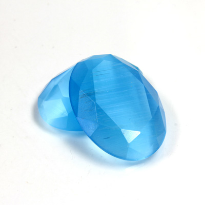 Fiber-Optic Flat Back Stone with Faceted Top and Table - Oval 25x18MM CAT'S EYE AQUA