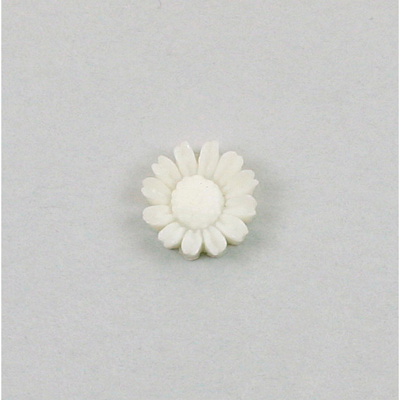 Plastic Carved No-Hole Flower - Daisy 10MM WHITE