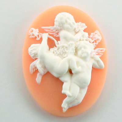 Plastic Cameo - Cherubs 3 Oval 40x30MM WHITE ON ANGELSKIN