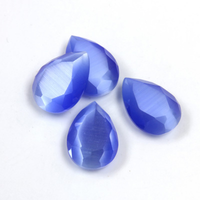 Fiber-Optic Flat Back Stone with Faceted Top and Table - Pear 14x10MM CAT'S EYE LT BLUE