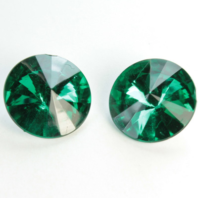 Plastic Point Back Foiled Rivoli 18MM EMERALD