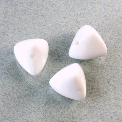 Plastic Bead - Opaque Color Smooth Pyramid 15MM CHALKWHITE