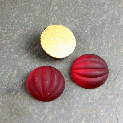 Glass Cabochon Ribbed Foiled - Round 15MM MATTE RUBY