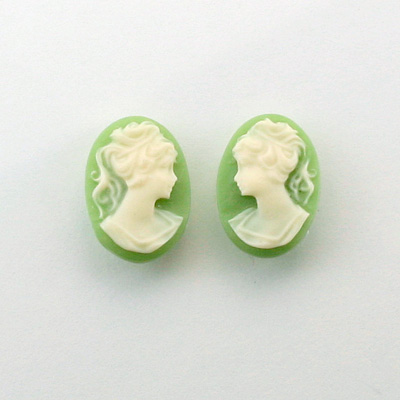 Plastic Cameo - Woman with Ponytail Oval 14x10MM IVORY ON GREEN
