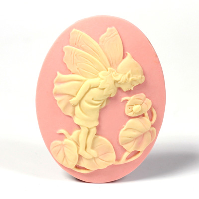 Plastic Cameo - Fairy with Ladybug Oval 40x30MM IVORY ON PINK