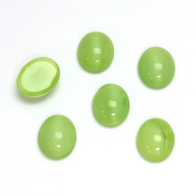 Glass Medium Dome Cabochon - Oval 10x8MM MOONSTONE LT GREEN