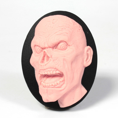 Plastic Cameo - Zombie Angry Oval 40x30MMPINK ON BLACK