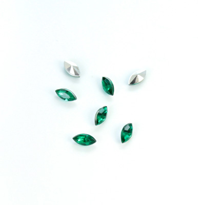 Plastic Point Back Foiled Stone - Navette 06x3MM EMERALD