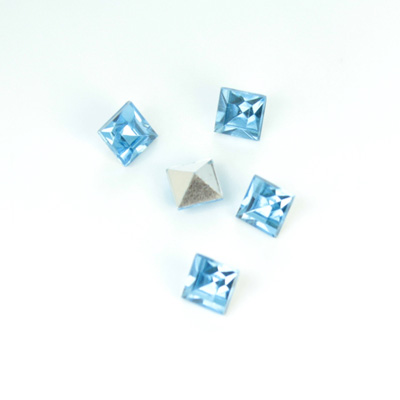 Plastic Point Back Foiled Stone - Square 06x6MM LT SAPPHIRE