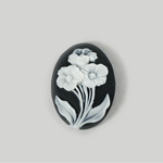 Plastic Cameo - Flowers Oval 25x18MM WHITE ON BLACK